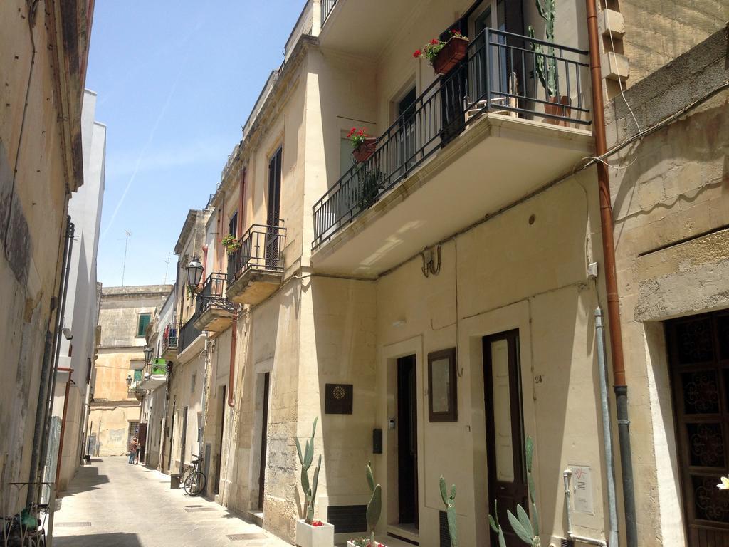 B&B Le Giravolte Lecce Exterior photo
