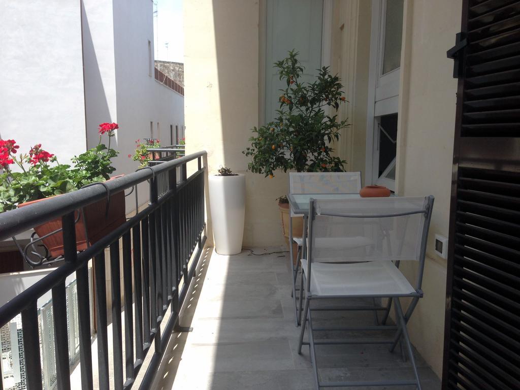 B&B Le Giravolte Lecce Exterior photo